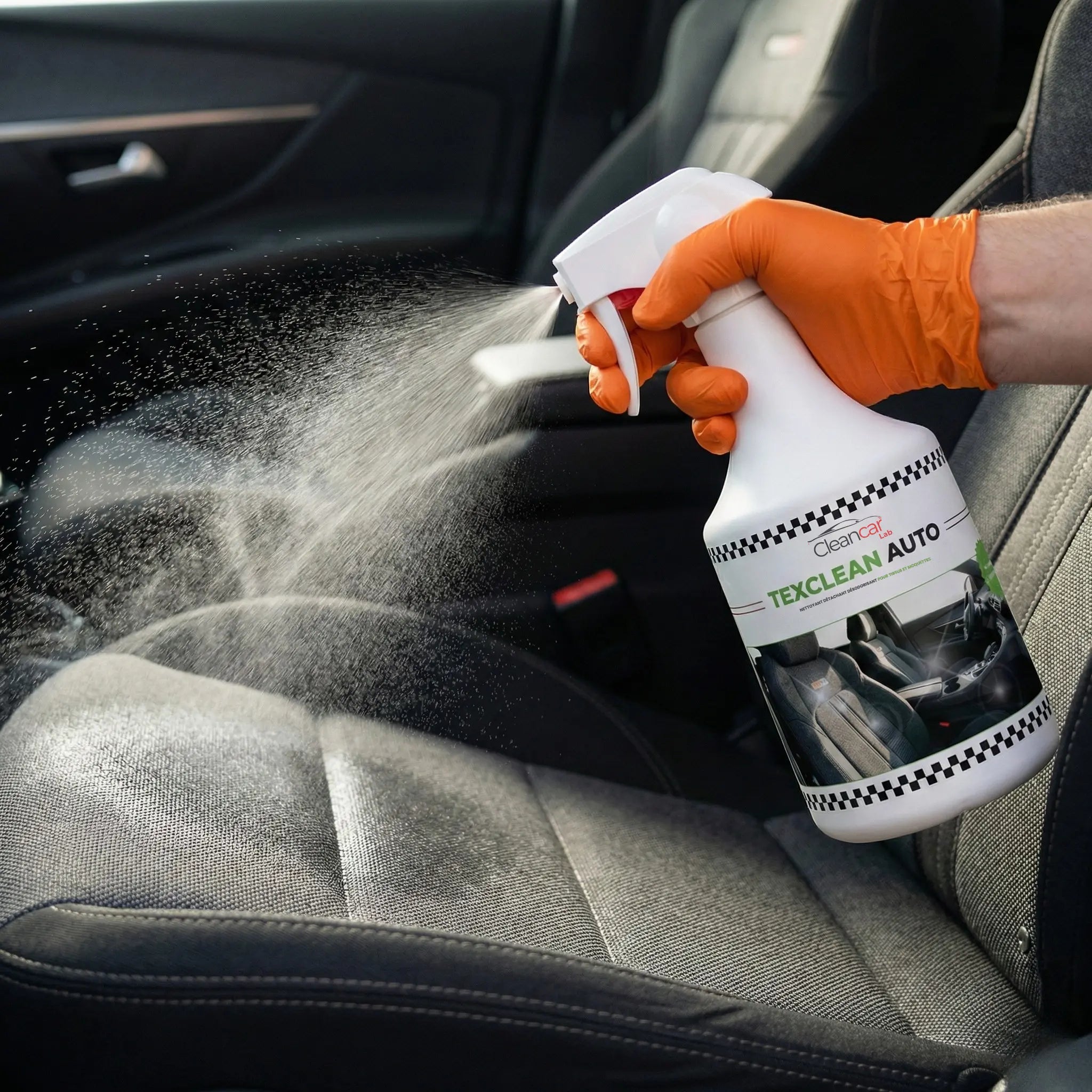 Nettoyant Détachant Tissus Voiture  & Moquettes Cleancar Lab